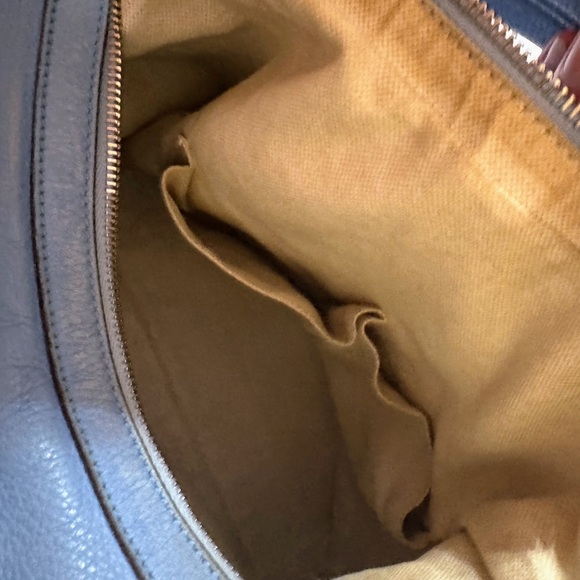 Gucci Blue Leather Hobo Bag with Gold Hardware - Picture 10 of 16